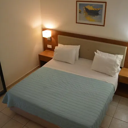 Christina Aparthotel Kíssamos