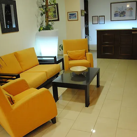 Christina Hotel apartamentowy Kíssamos